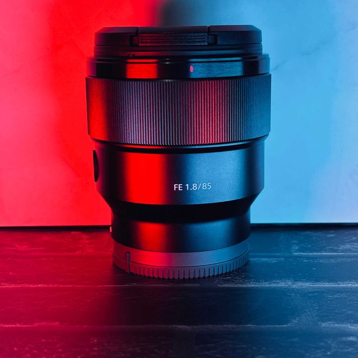 Sony FE 85mm f/1.8 - Ótimo Estado na Caixa Original