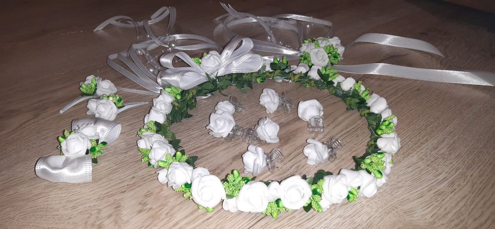 Wianek komunijny bialo zielony zestaw