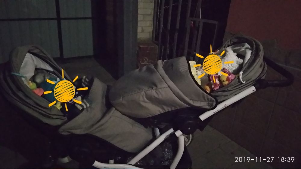 продам каляску для двійні