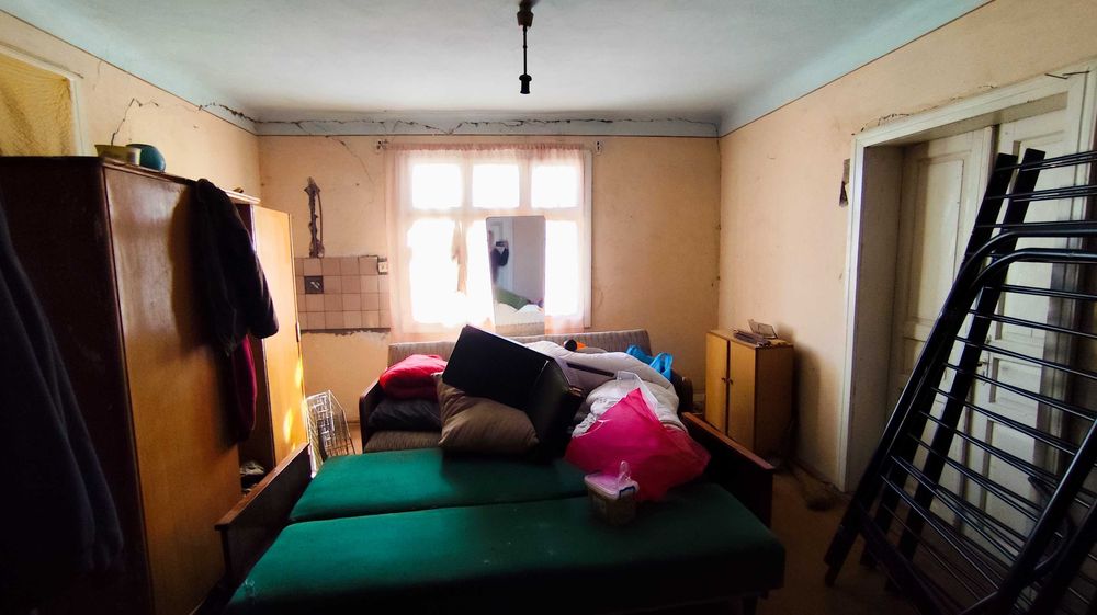 Продається будинок. Старуня. Газ. Вода. Ділянка 46 сот. Ліс. Ластівці