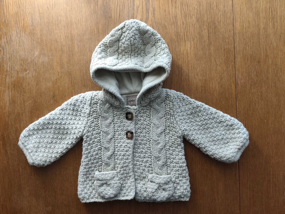 UNISEKS - szary sweterek z kapturkiem -rozmiar 68/74cm