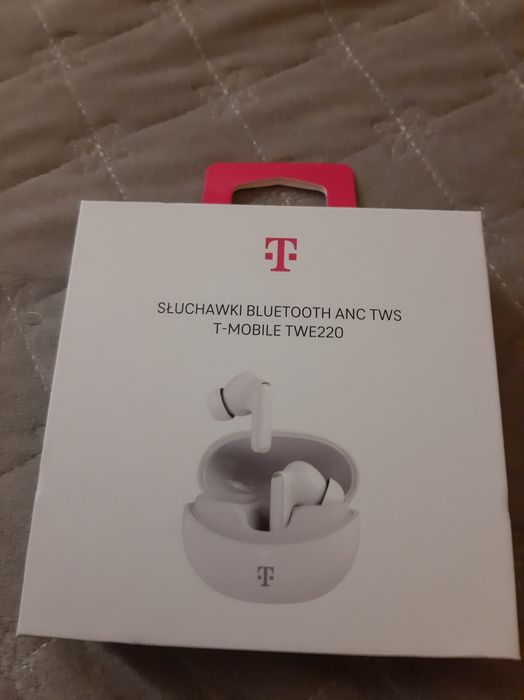 T Phone 3 NOWY  128GB RAM: 6GB na gwarancji + pokrowiec i słuchawki