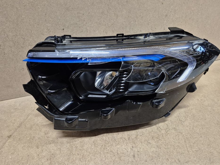 Lampa reflektor full led mercedes EQA EQB lewy europa