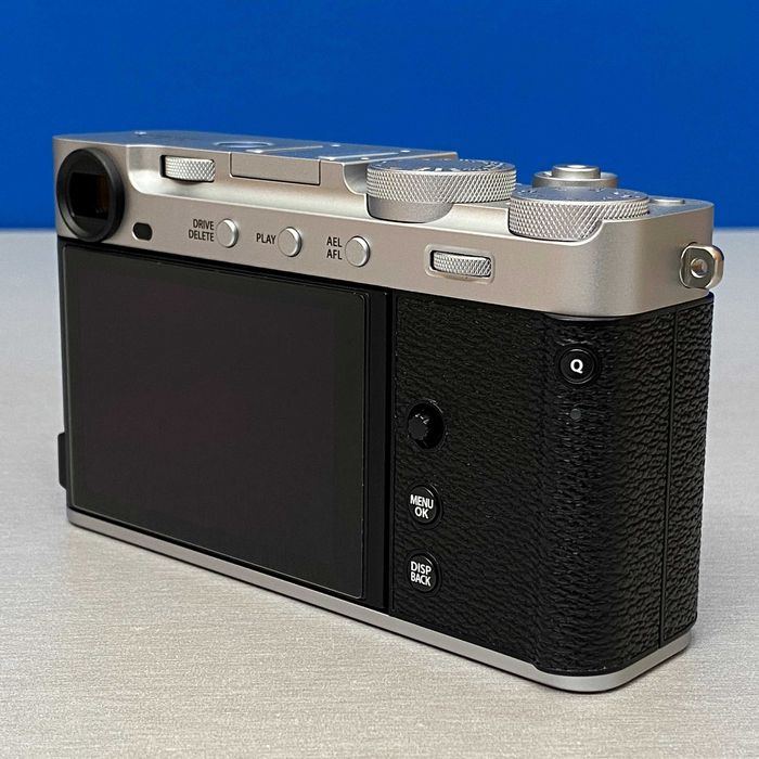 Fujifilm X-E5 (Corpo) - 40.2MP | 3 ANOS DE GARANTIA