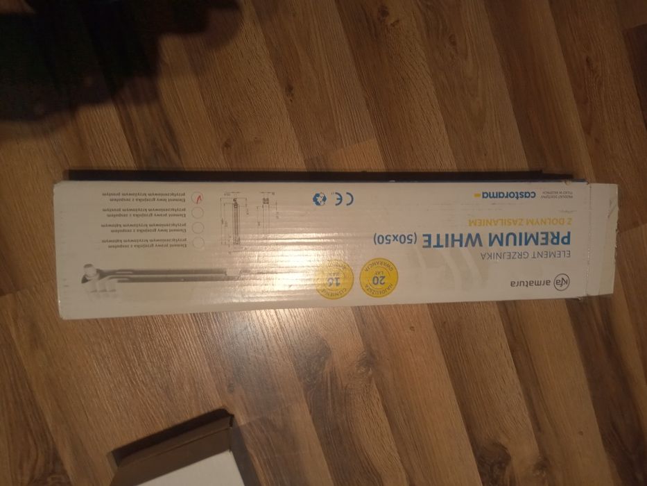 Element grzejnika dolne zasilanie