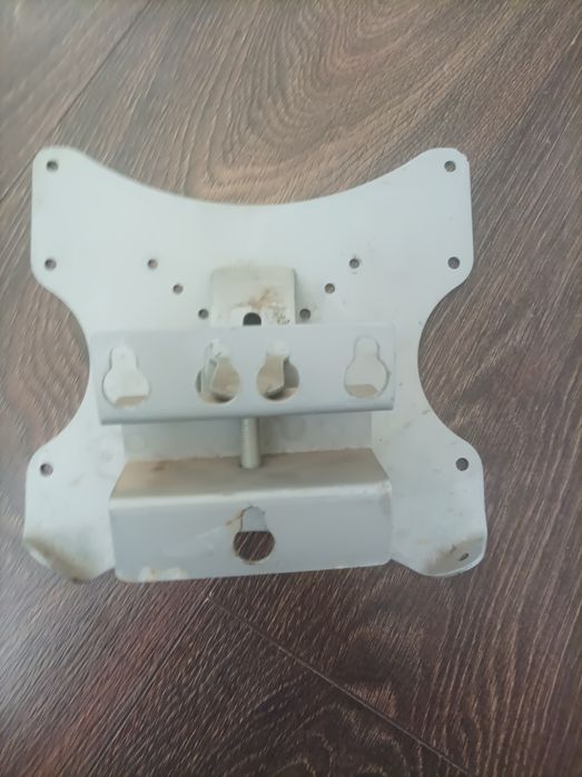 Продам різні кріплення до телевізора