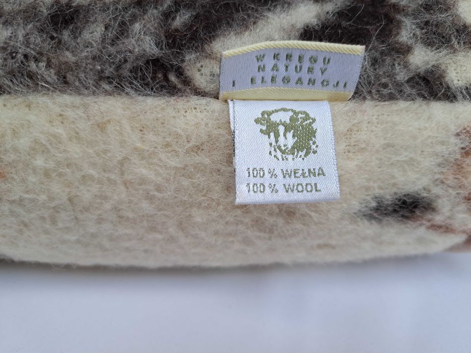 Wałek Poduszka pod głowę z wełny