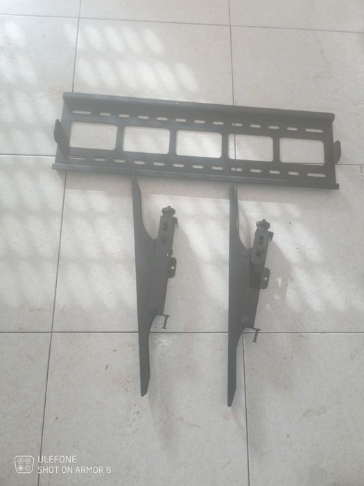 Suporte de TV para parede até 60"
