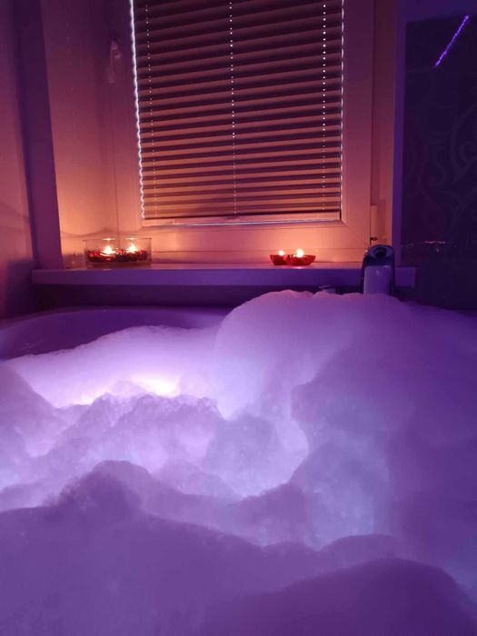 Apartament z jacuzzi