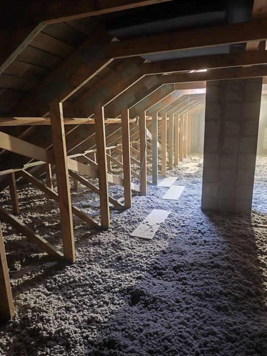 Ocieplenie strop sufit wiązar wełna celuloza 30 cm Thermofloc λ 0,037