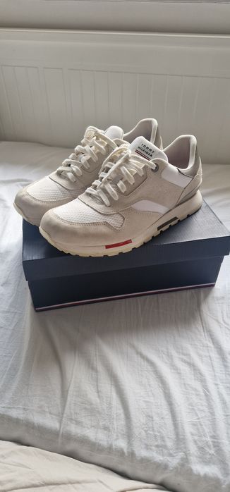 Sneakersy Tommy Hilfiger rozm.42 stan bardzo dobry