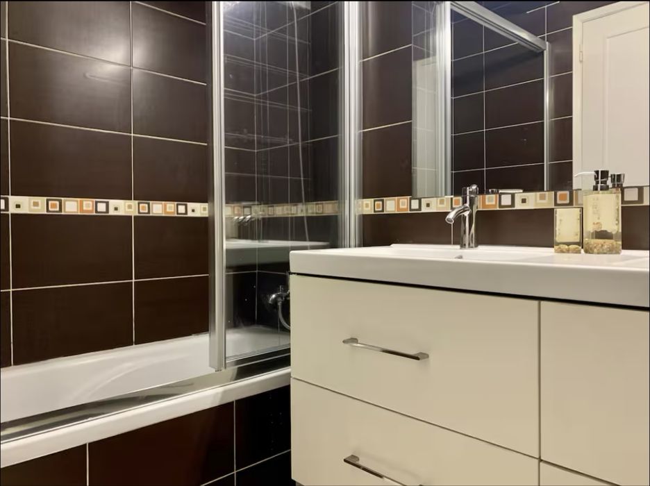 Couple’s bedroom / Quarto para casal