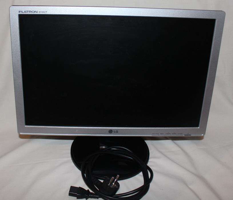 LG Flatron W1942T Monitor (DVI)64551048100867120