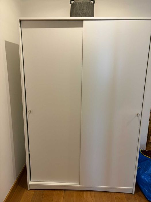 Roupeiro IKEA Kleppstad