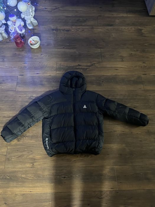 Продам дві куртки