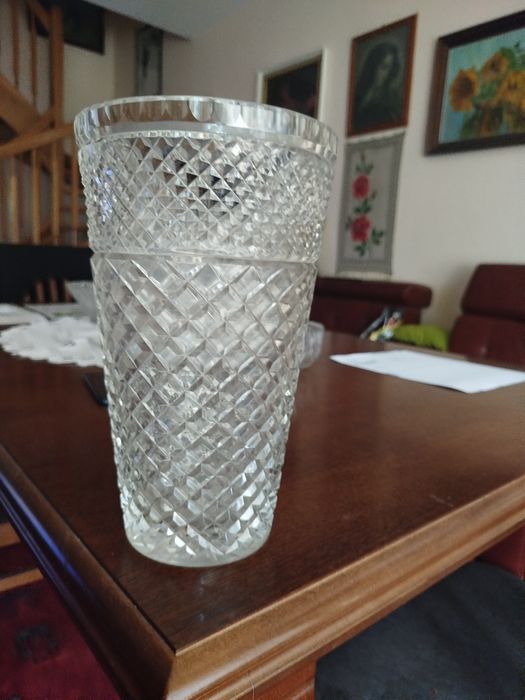 Kryształowy wazon