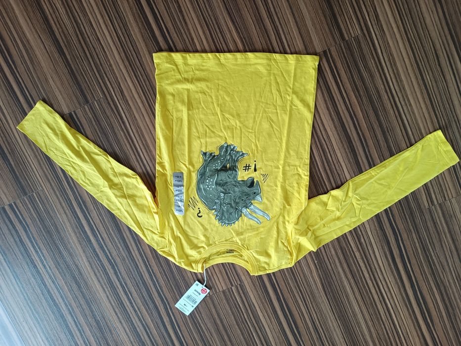 Nowa koszulka z długim rękawem i dinozaurem 140 Sinsay