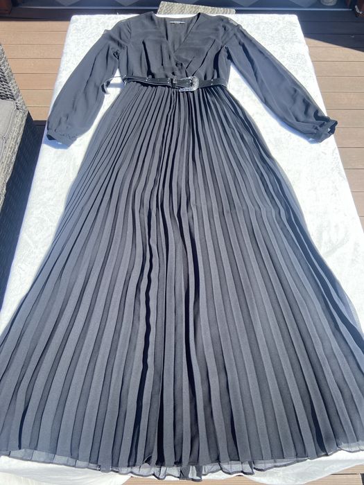 Sukienka Guess roz 38 M