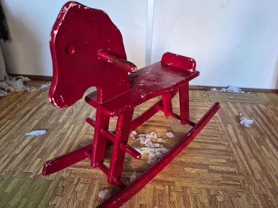 cavalo de madeira infantil
cavalo de madeira infantil