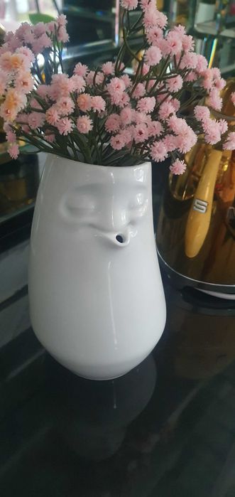 Cudny Wazon Usmiechnieta Buzka Tassen