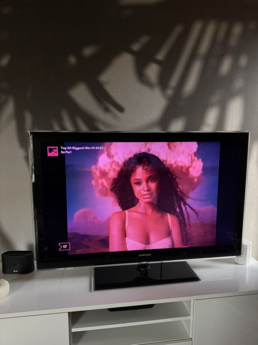 Telewizor Samsung 46 cali