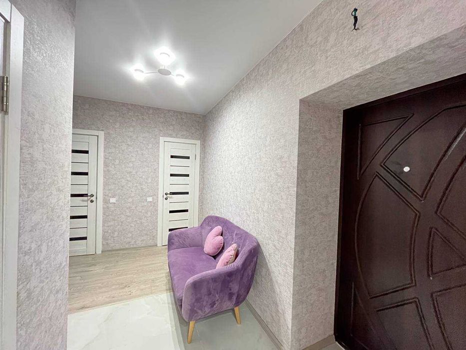 продаж 2 кімнатної квартири. ще ніхто не проживав