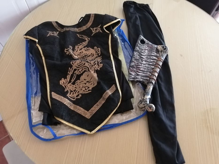 fantasia de criança ninja dourado