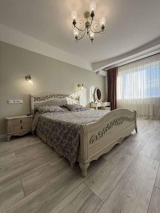 NEWStreet! 150кв.м Продам  Дворівневу кв по Пр.Миру