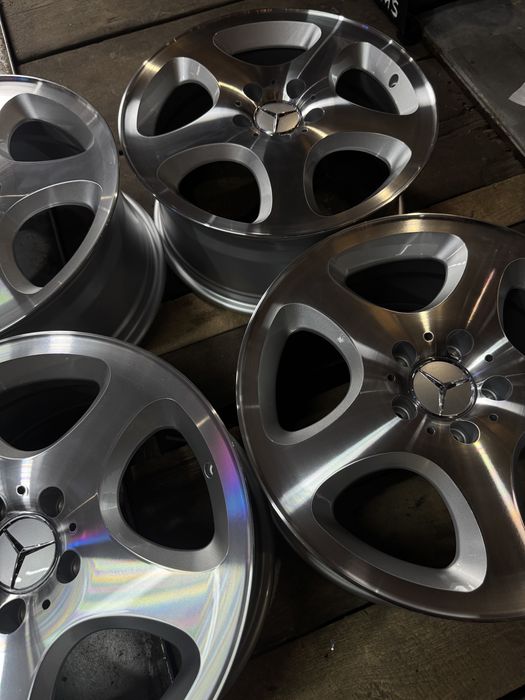 диски r17 5x112 ET37 8j ЦО66.6 brabus