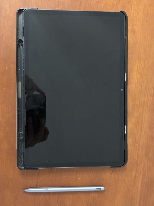Lenovo Tab P12 c/ capa, caneta e carregador