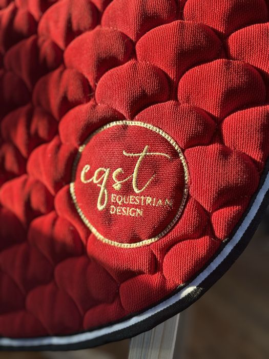 Czaprak vs łezka eqst