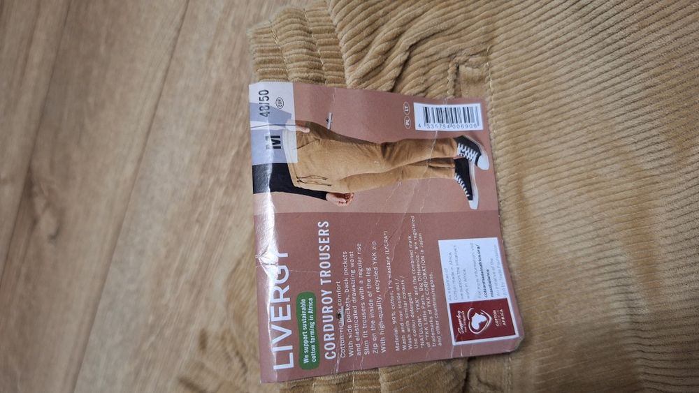 Spodnie sztruksowe męskie brązowe M nowe