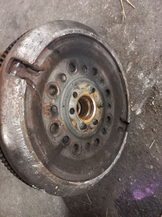 Sprzęgło kompletne dwumas dwumasa 2.0 tdi bmm golf skoda seat touran