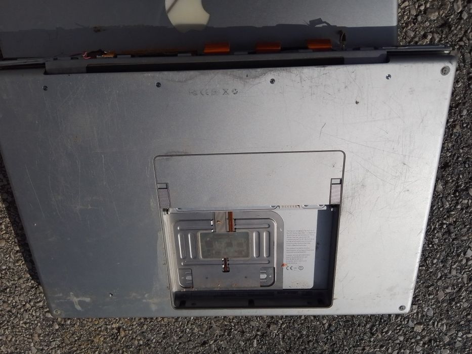 Laptop tablet Apple Macintosh każda inna firma wyprzedaż różny stan