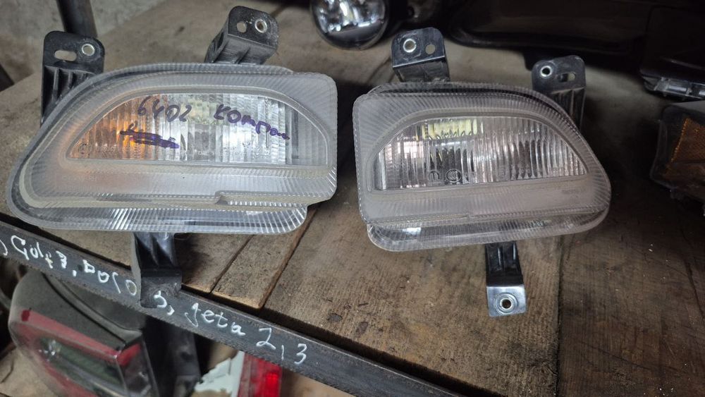 туманка прав jeep renegade бу оригінал 2015-2017