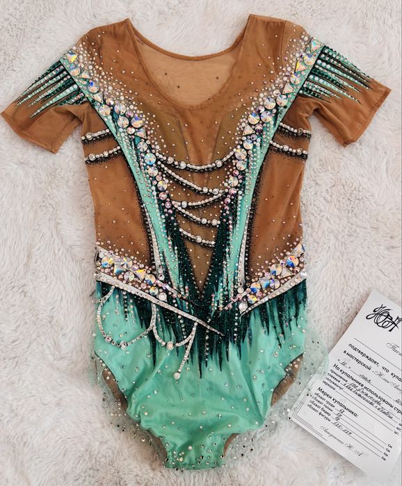 Strój do gimnastyki artystycznej kamienie Swarovski