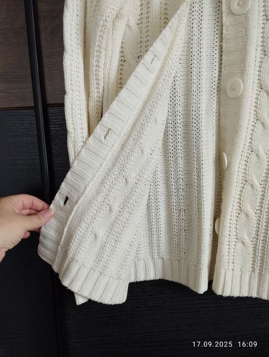 Sweter kardigan z kołnierzem