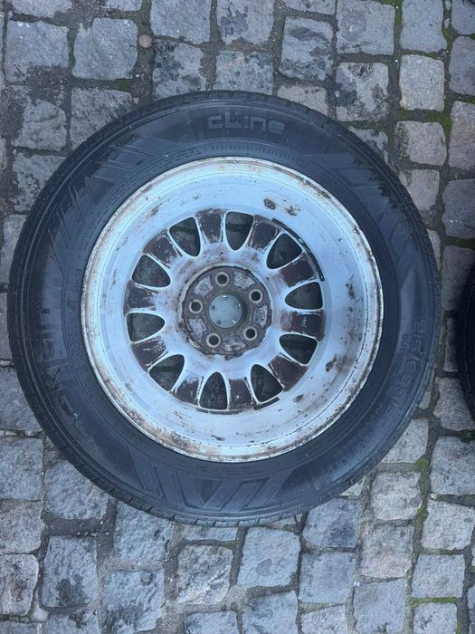 4 Jantes com Pneus 215/65/R16 Chrysler