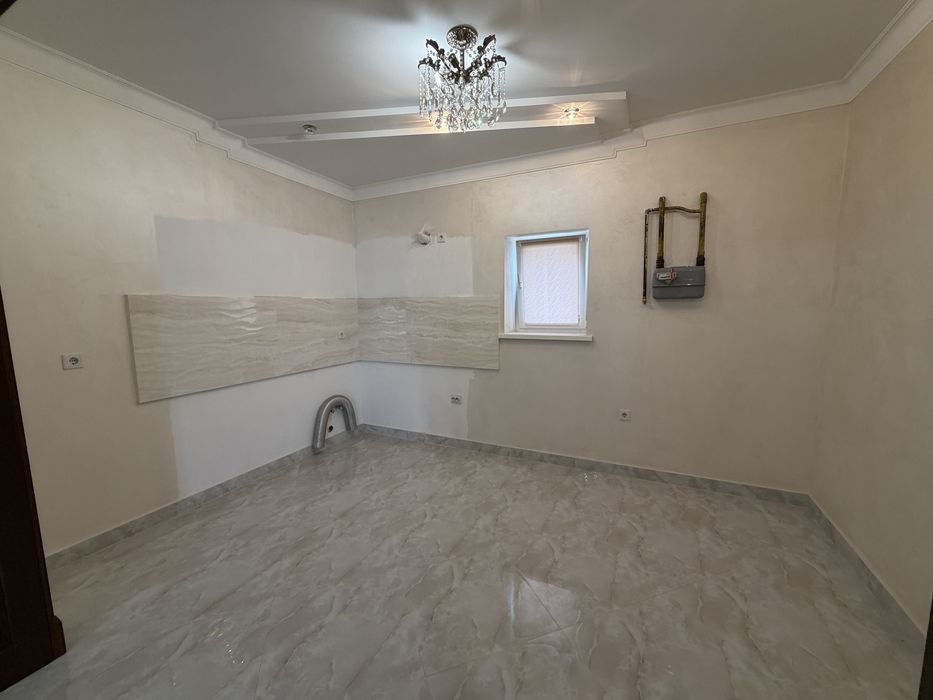 Продаж будинку ,з шикартним ремонтом /1000$ кв