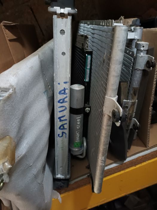 Radiadores de refrigeração e de ar condicionado.