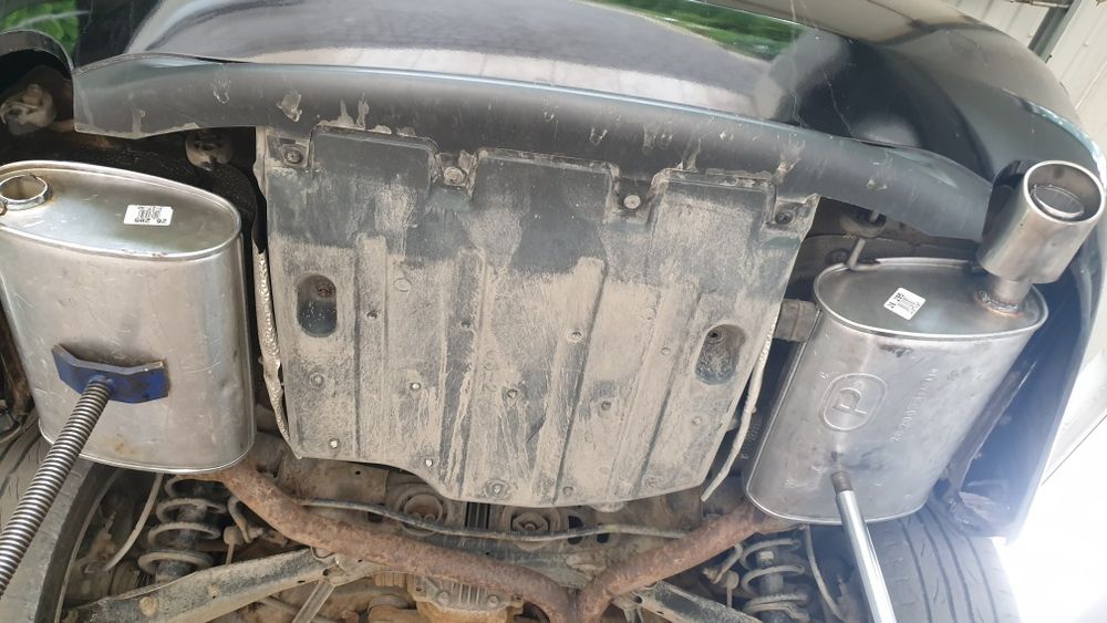 Глушитель LEXUS GS 300 3.0 350 3,5  тойота кемри