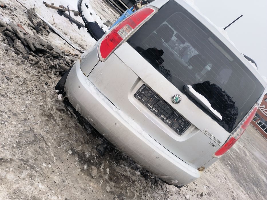 Skoda roomster klapa bagażnika tył tylna