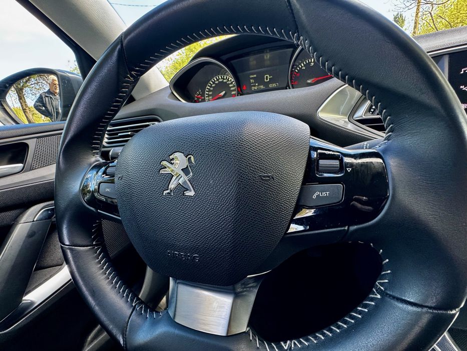 Peugeot 308 Allure 1.5 Blue HDI