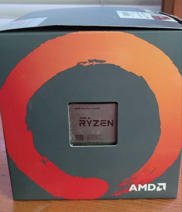 AMD Ryzen 3 2200G + кулер + коробка