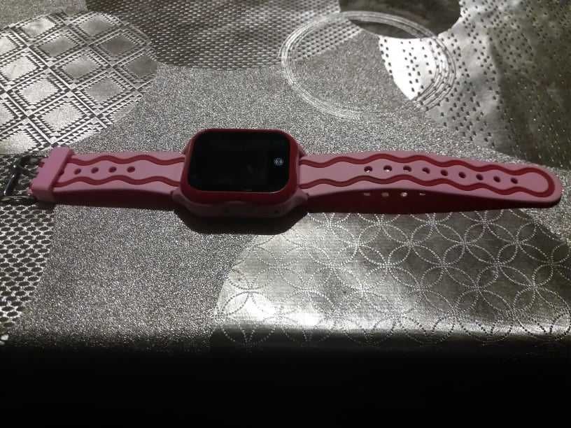 Smartwatch Forever Kids Watch SEE ME KW-300 (różowy)