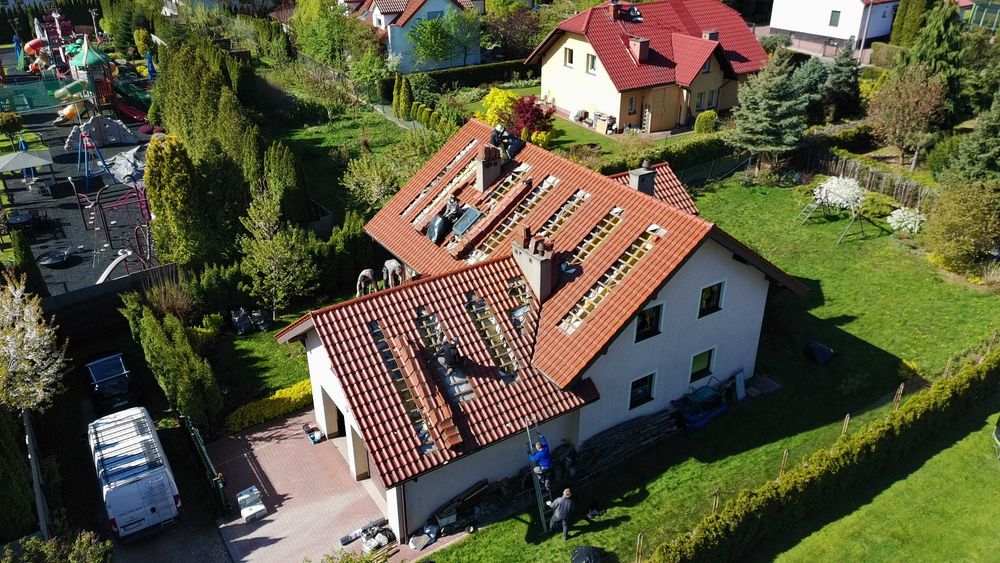 Naprawa dachu po KUNIE WARSZAWA - Naprawa dachu PO KUNACH, ocieplenia CELULOZĄ