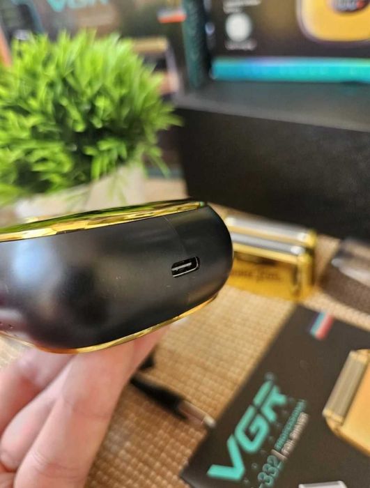 Шейвер VGR 332 оригінал