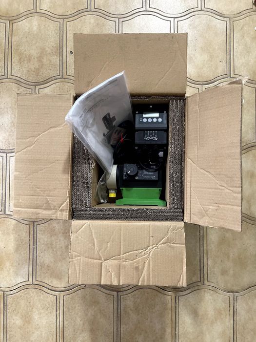 Bomba doseadora Grundfos DMX27-10 AR-PP, Nova (para cloro)