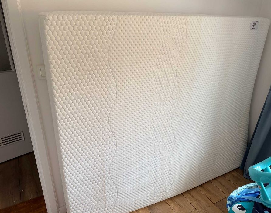 Materac Curem piankowy 160x200 Hilding