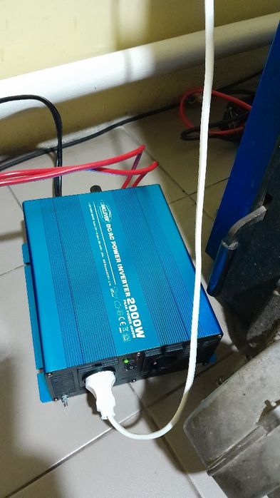 Carclever,інвертор/перетворювач 12v/230v, 2000w/4000w, чистий синус.